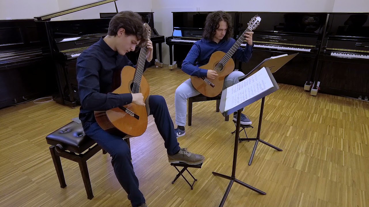 Carulli - Serenata op 96 Diego Nizzi e Fabio Pietroboni - Amalia Ramirez