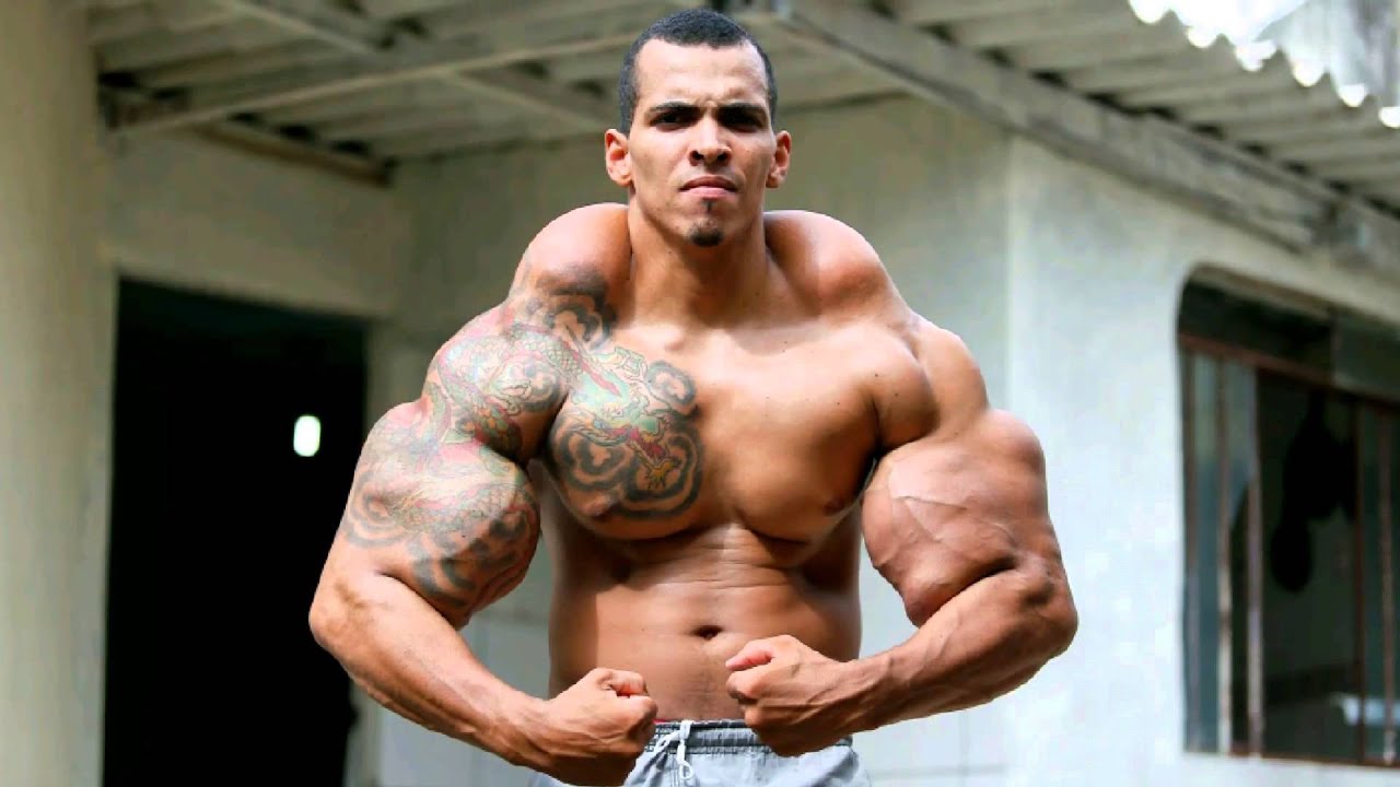 30 Inch Biceps Hulk Man Romario Dos Santos Alves You 30 Inch Biceps Hulk Man Romario Dos Santos Alves