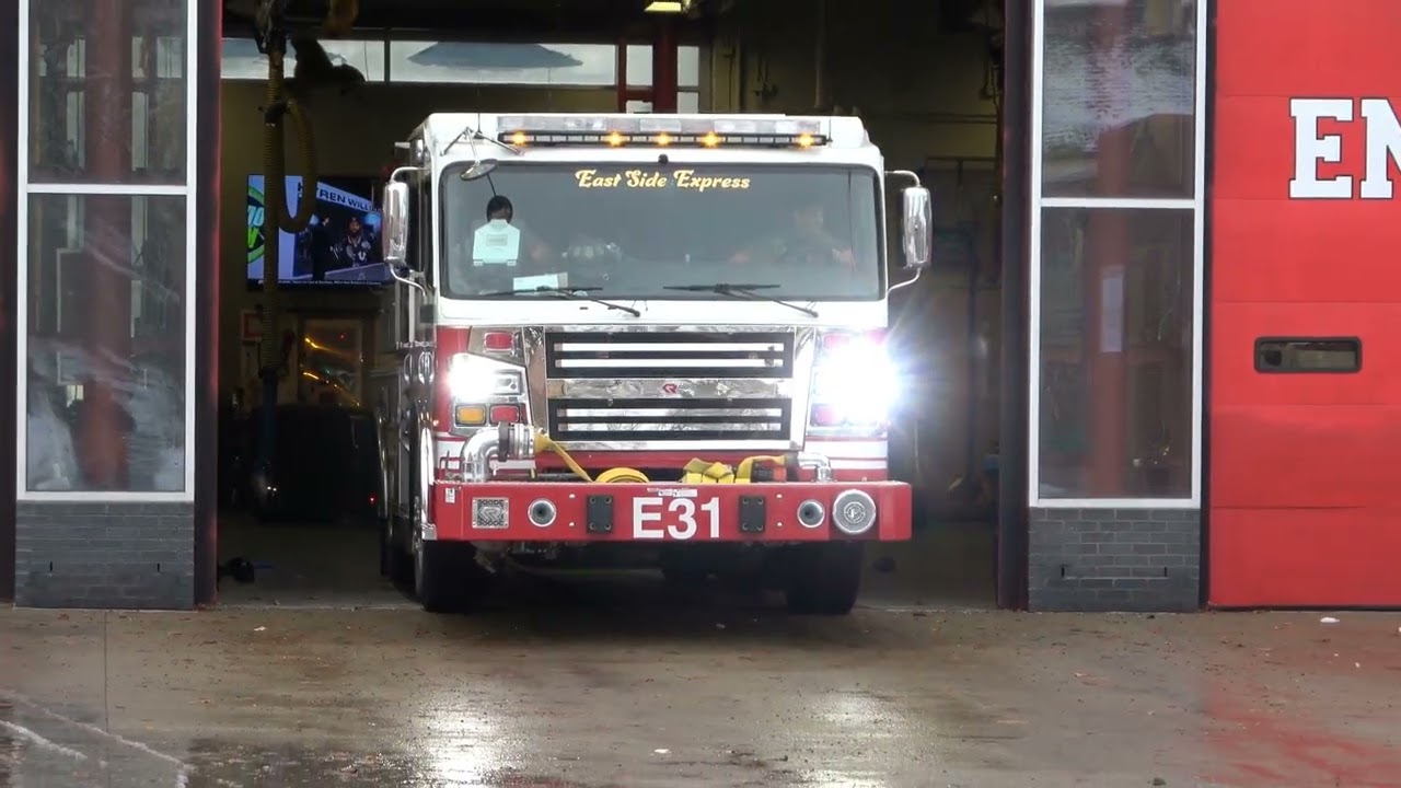 Buffalo Fire New Engine 31 Responding