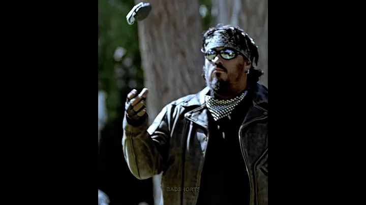 Jesse Hunted by Bikers🤣 | Breaking Bad S1/E4 #shorts #breakingbad