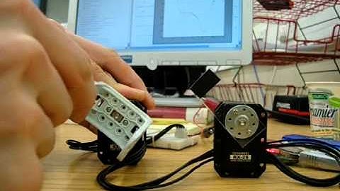 Dynamixel RX28 Master / Slave via Matlab