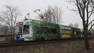 1120 befährt die Trasse in Lößnig