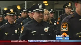 Thousands come to pay respect for fallen Omaha Police Officer