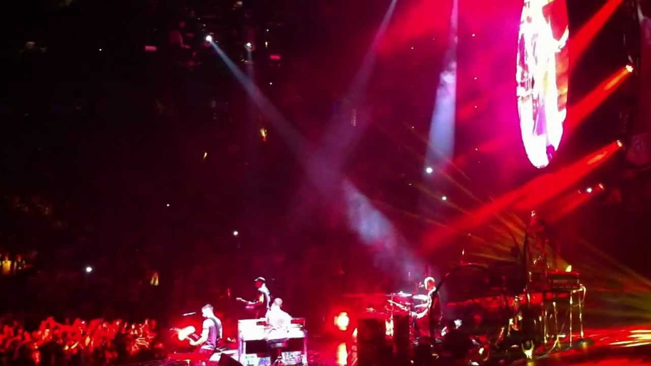 Coldplay - Clocks \u0026 Fix You (Toronto I 2012)