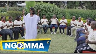 Eve Bahati - Umenifaa (Official Video) chords