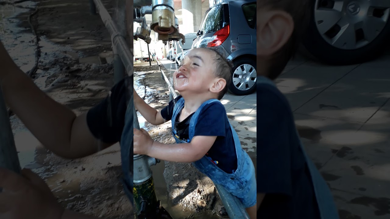 Büdchentag in Düsseldorf am Rheinufer