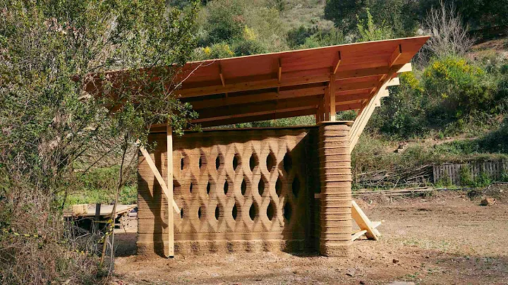 IAAC builds TOVA: Spains first 3D printed prototype using earth