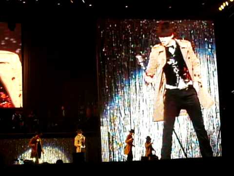 30.1.2010 Rain LOR Concert in Taiwan - Because of You