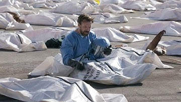 In 2030, Virus Kílls All Humans On Earth, Except One Guy