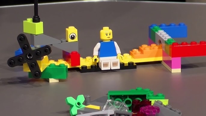 Jouer (sérieusement) avec des blocs LEGO®!