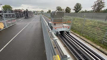 Energy chain supply system long travel test track