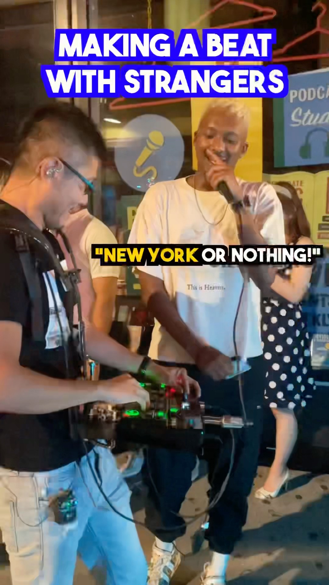 Making a beat for a complete stranger!? #beatbox #nyc #musicproducer