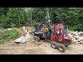 73une benne versante sur un transporteur forestier alstor mini dump truck