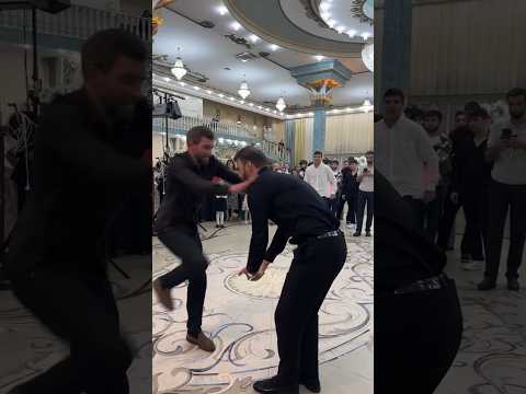 сальто на свадьбе #махачкала #танцы #грозный #кавказ #свадьба #каспийск #лезгинка