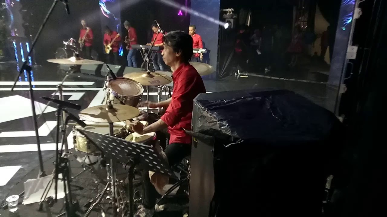 Mas ivan sera ,bojo galak..mnc tv kodam brawijaya