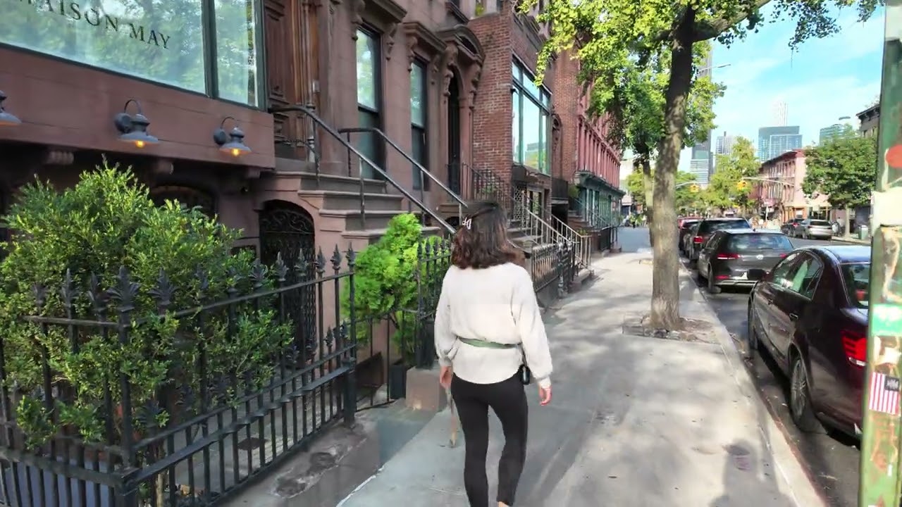 Brooklyn New York Fort Greene Brownstown Walk and Park, ASMR No Talking