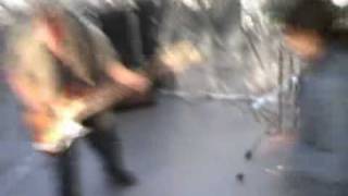 Daily Noise Club - Do You Wanna Know