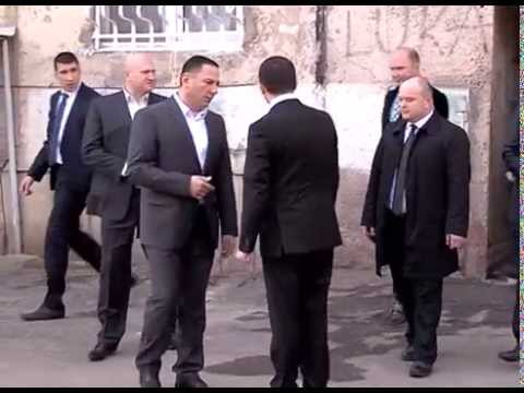 პრემიერ-მინისტრმა და შინაგან საქმეთა მინისტრმა გარდაცვლილი პოლიციელის ოჯახს მიუსამძიმრეს