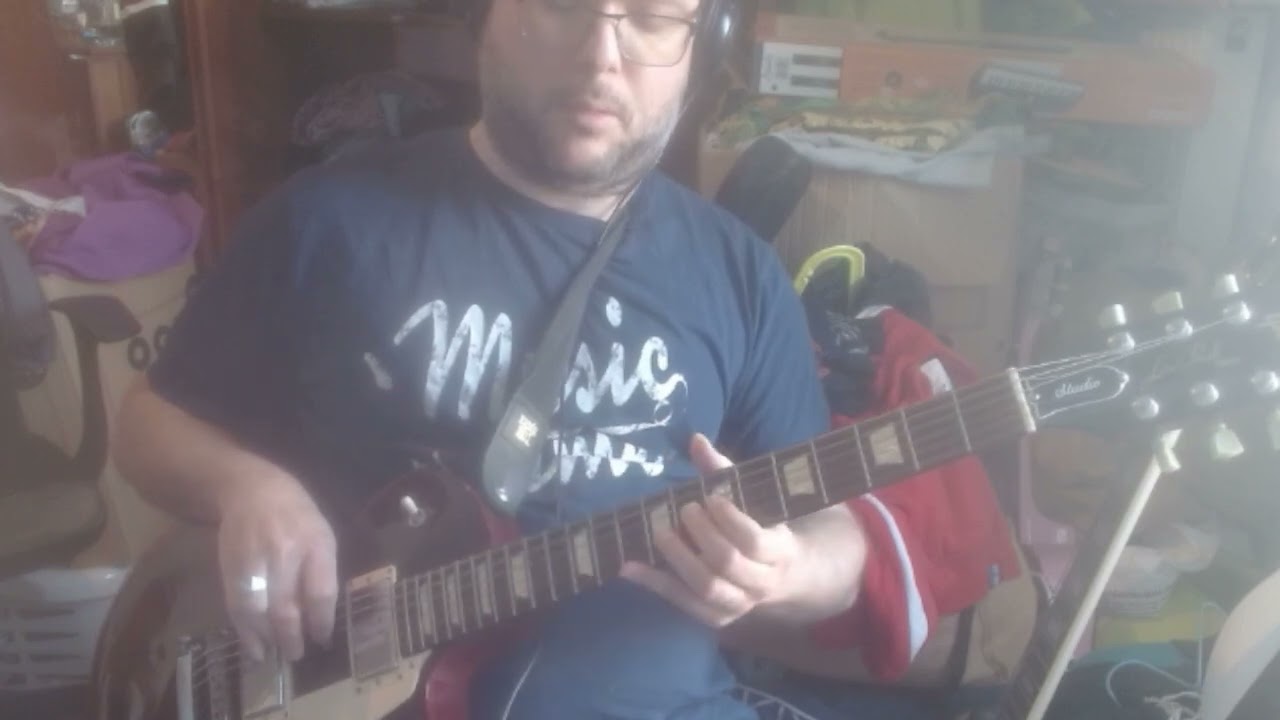 Il me dit que je suis belle (cover)