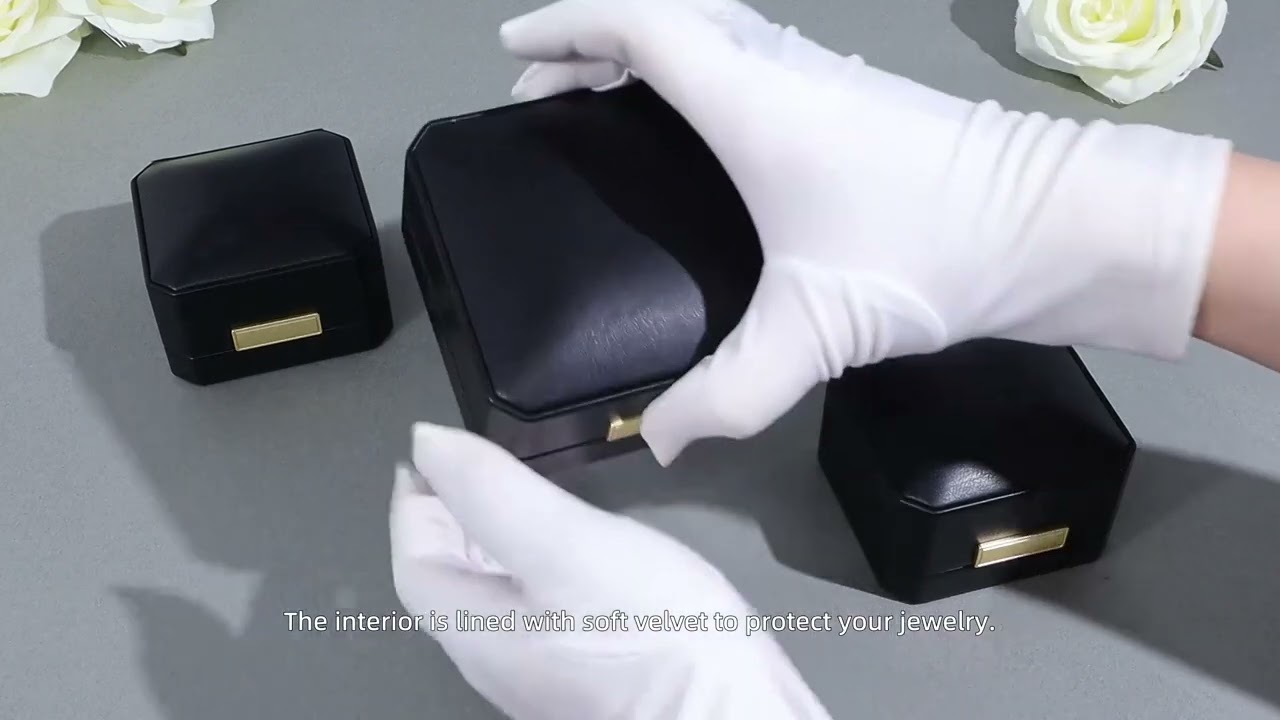 custom handle bags,personalized cardboard boxes,custom printed bags,wholesale packaging canada,