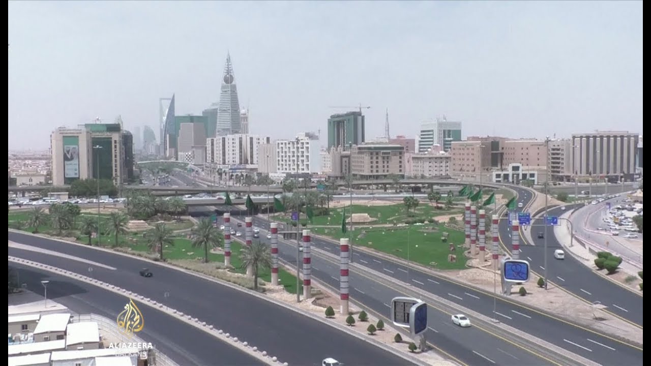 إجراءات التقشف السعودية: تخفيضات في الميزانية وزيادة في الضرائب