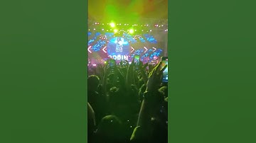 Sunidhi Chauhan Live concert✨ at Mood Indigo 2022 IIT Bombay  #sunidhichauhan #iitbombay #moodindigo