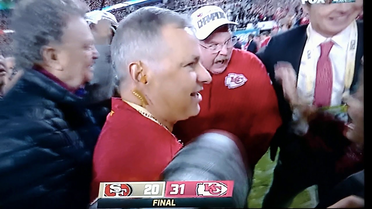 Eagles Fan Reacts to Andy Reid WINNING Super Bowl 54