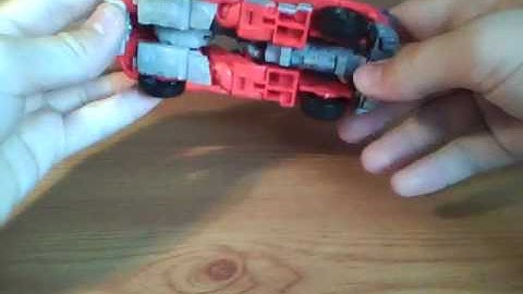 Transformers Universe 2.0 Ironhide Review