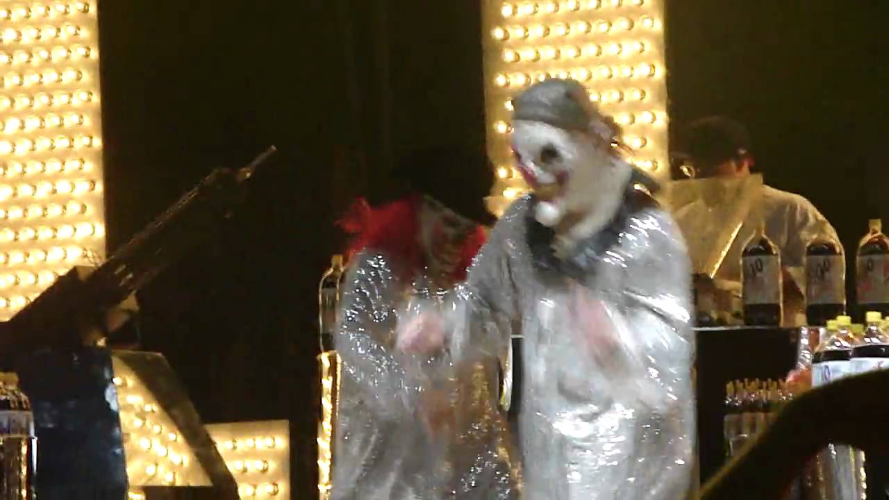 Insane Clown Posse "Intro + In Yo Face" Happy Day's 2010 Tour St Louis, Mo Sauget Il