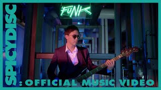 Miniatura de "KOR NOTAPOL (ก้อ ณฐพล) - รุ่นใหญ่ Ft. Kongdej 4 Tao Tur & Oui Buddha Bless | (OFFICIAL MV)"