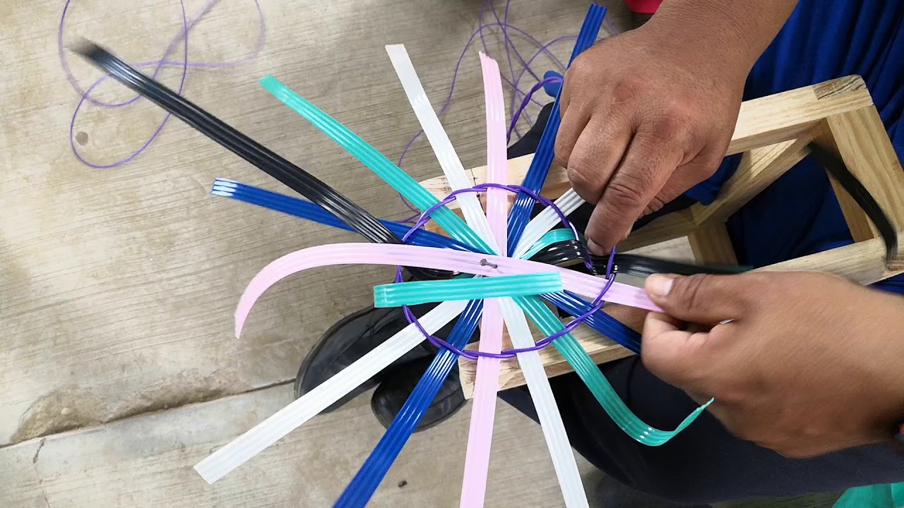 Elaboración de dulceros o canastitas