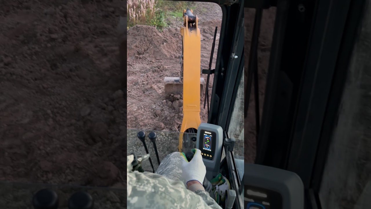 Думпер баумер работа в паре с экскаватором люгонг один оператор