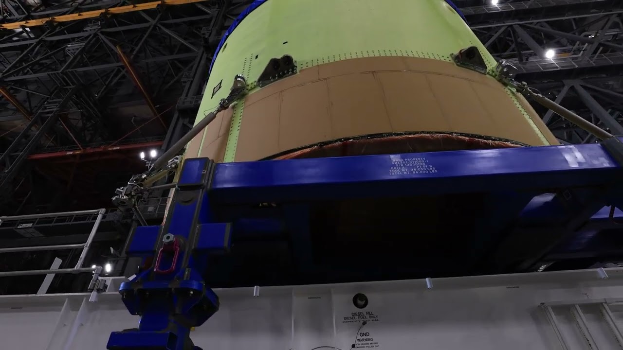 NASA Moves Artemis III Engine Section Into VAB for Lunar Mission Prep