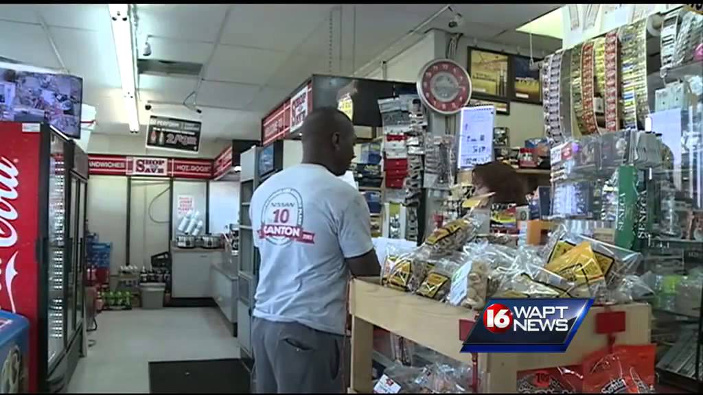 Convenience store robbery in Magee