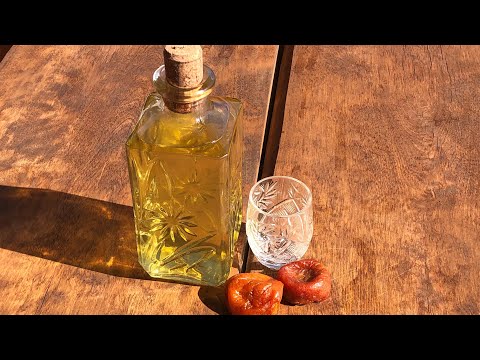 Настойка на кураге - простейший рецепт из двух составляющих