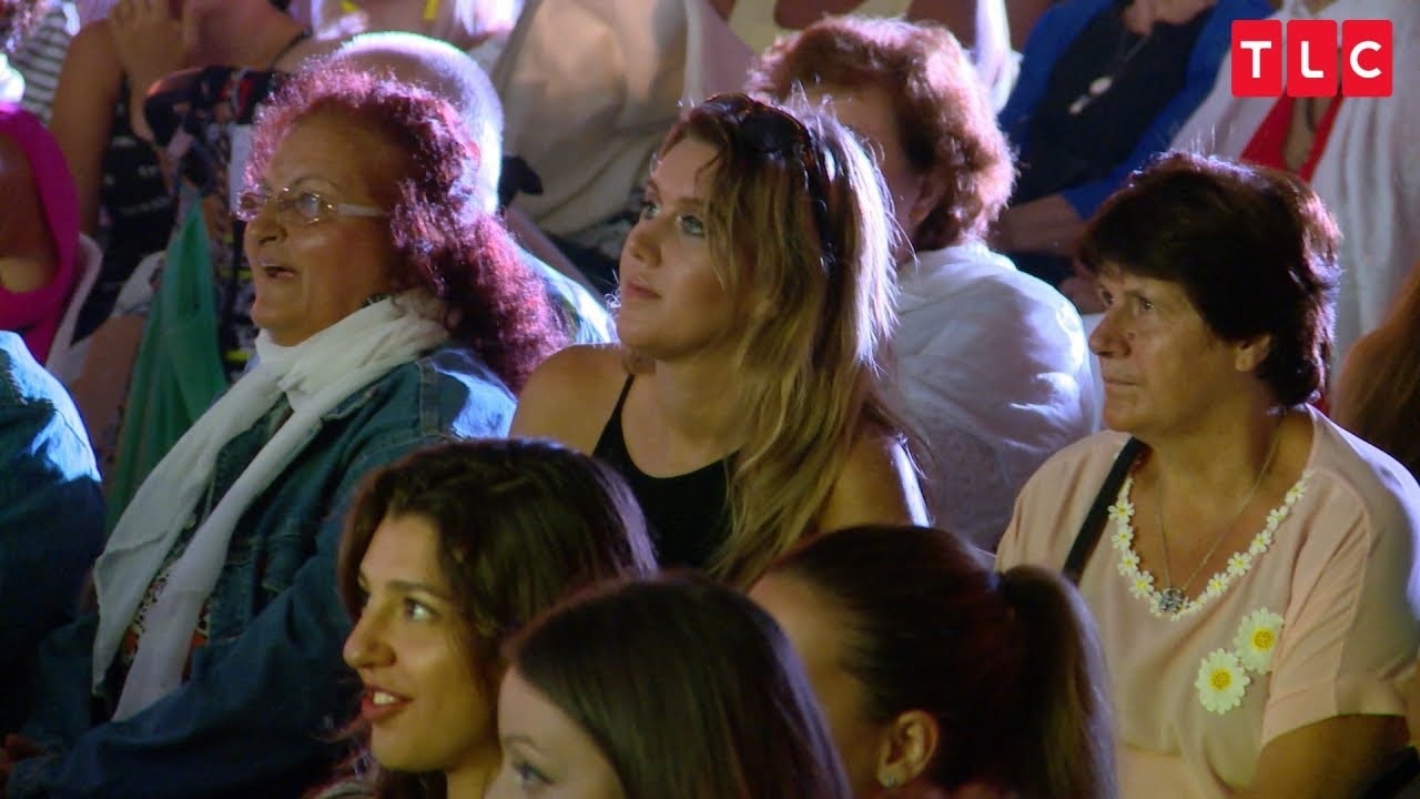 Cortney's Finally With Antonio In Spain. But Now She Has To Go To Work