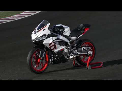 Почему Aprilia RS 457 переосмысляет класс начальных спортбайков