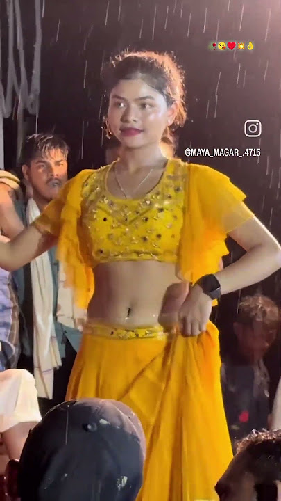 Maya arkestra dance//nepali girl Dan's #bhojpurisonganddancegirl#arkestra #dance