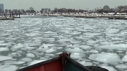 Deep freeze disrupts shipping on Great Lakes