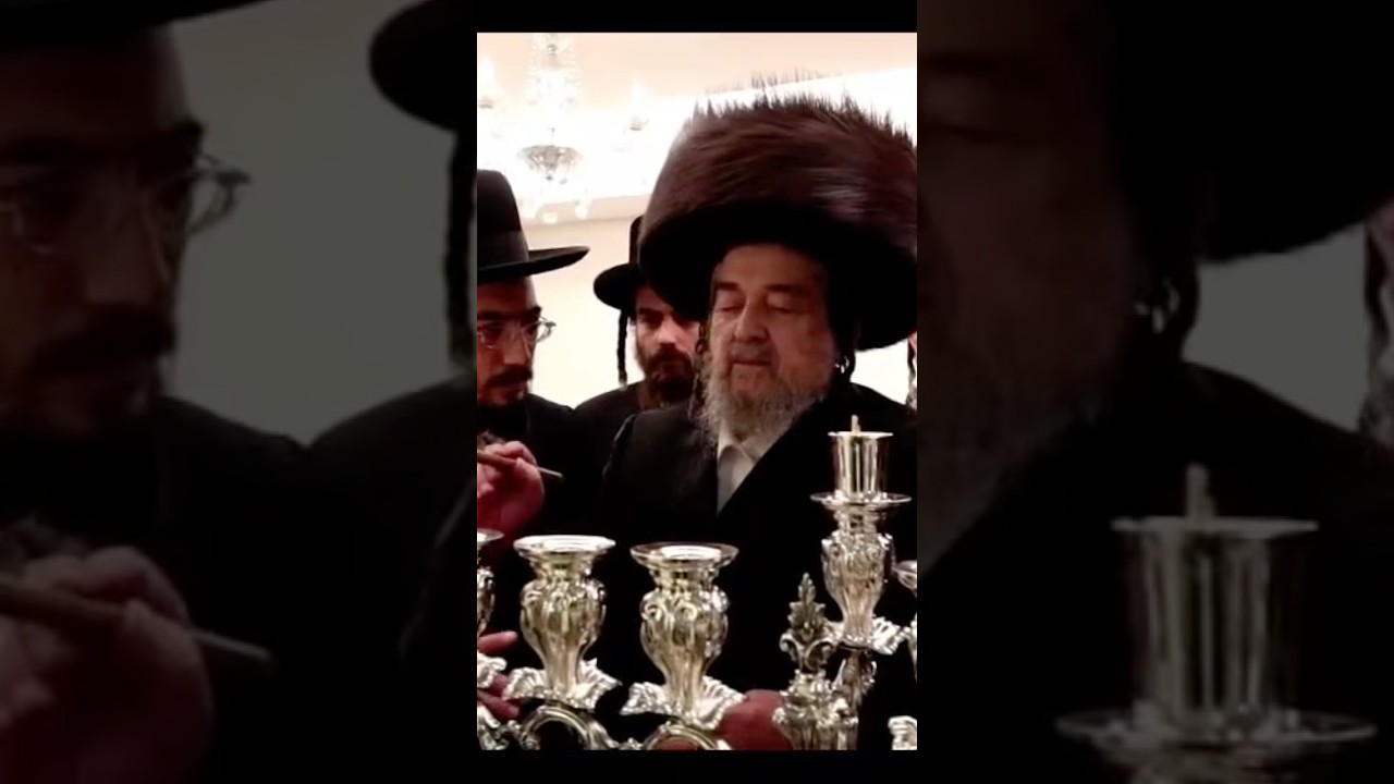 לקראת חנוכה. תיעוד מפאר הדור הרה״צ ר״ יעקב מאיר שכטר בהדלקת נרות חנוכה בשנת תשפ״ד