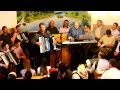 Fratele Nicu Iurean la ciuta -  Grupaj de cantari