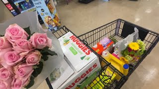 DoorDash shopping at Safeway for 14 items, spice tried to hide on me, Picked-up some pretty Flowers