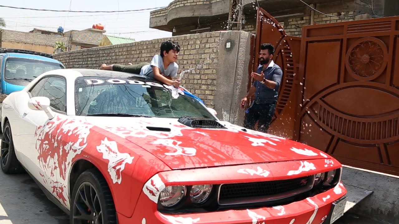 غسلنه سيارتي الجالنجر اني وموسى اخوي ولعبنه ببجي الصنم😥😭  شوفو شصار  #تحشيش