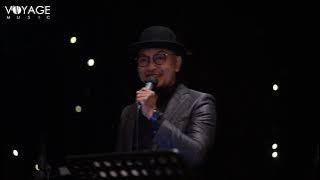 I Wanna Grow Old With You (cover) - Voyage Entertainment