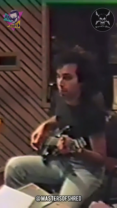 ‼️Joe Satriani SHREDS in studio back in 1989! 🤯🎸 #JoeSatriani #Guitarsolo @MastersofShred