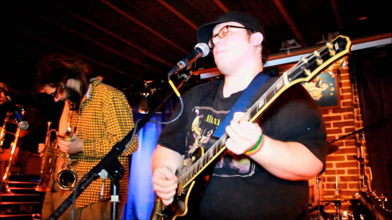 The Driftaways "Burn Down Babylon" (Live at Blueberry Hill)