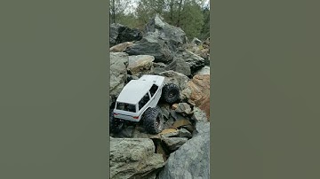 Wraith spawn dialed #shorts #shortvideo #rc #rccar #rccars #rccrawler #rctruck #axial #axialracing