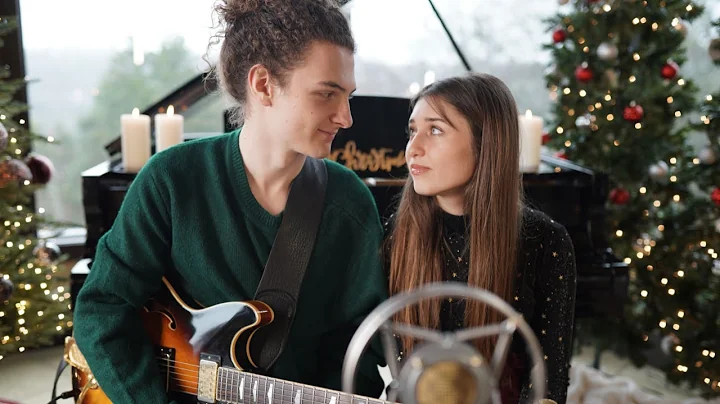 Jake & Shelby | Silent Night | (Official Live Video)