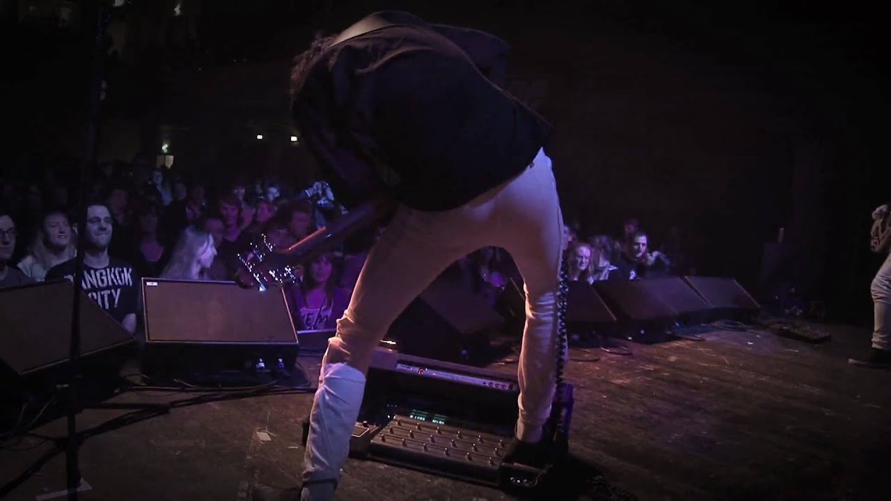 Yelin live in Zurich