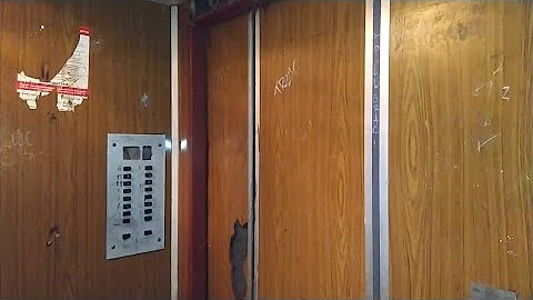 Лифт кмз залипайка. Старый лифт кмз 58. Старый лифт кмз. Лифт кмз грузопассажирский. Распашной лифт кмз 58.